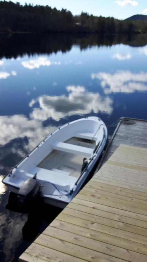 Holtarheim, Holidayhouse, Boat Included Eikefjord Εξωτερικό φωτογραφία